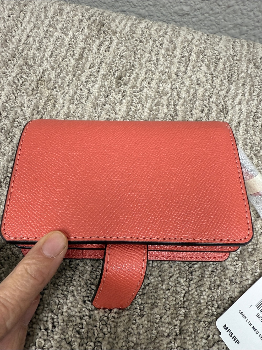 Coach Crossgrain Coral Pebbled Leather Medium Corner Zip Snap Wallet - Picture 7 of 9